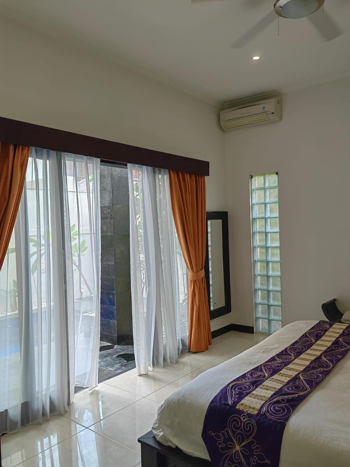 Bali, Kuta, De Kubu Villa No1 เลอกีอัน ภายนอก รูปภาพ